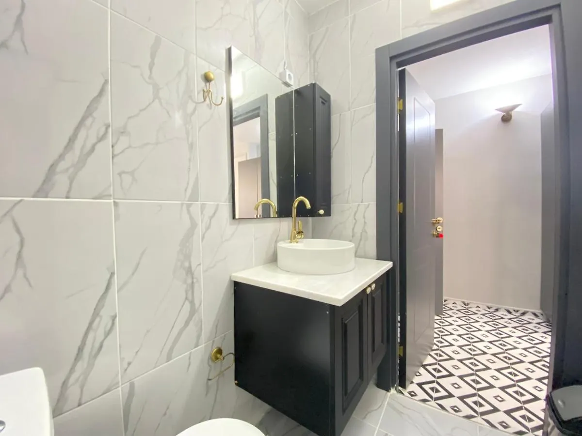 דירות איסטמבול Refreshing Studio Flat In Kabatas Beyoglu 0*,